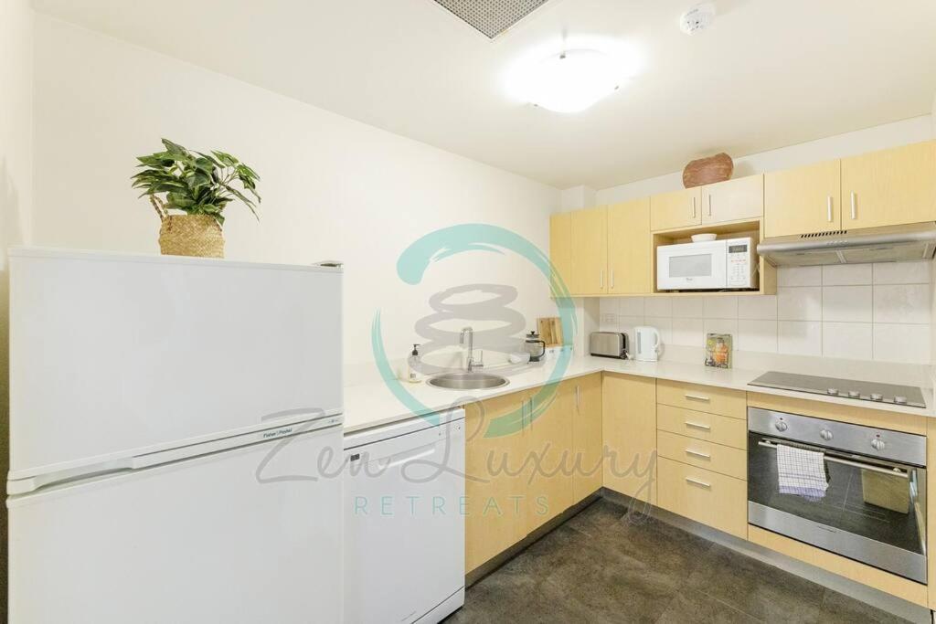 Zen88 Esplanade: 3-Br Luxury Suite Near Waterfront داروين المظهر الخارجي الصورة